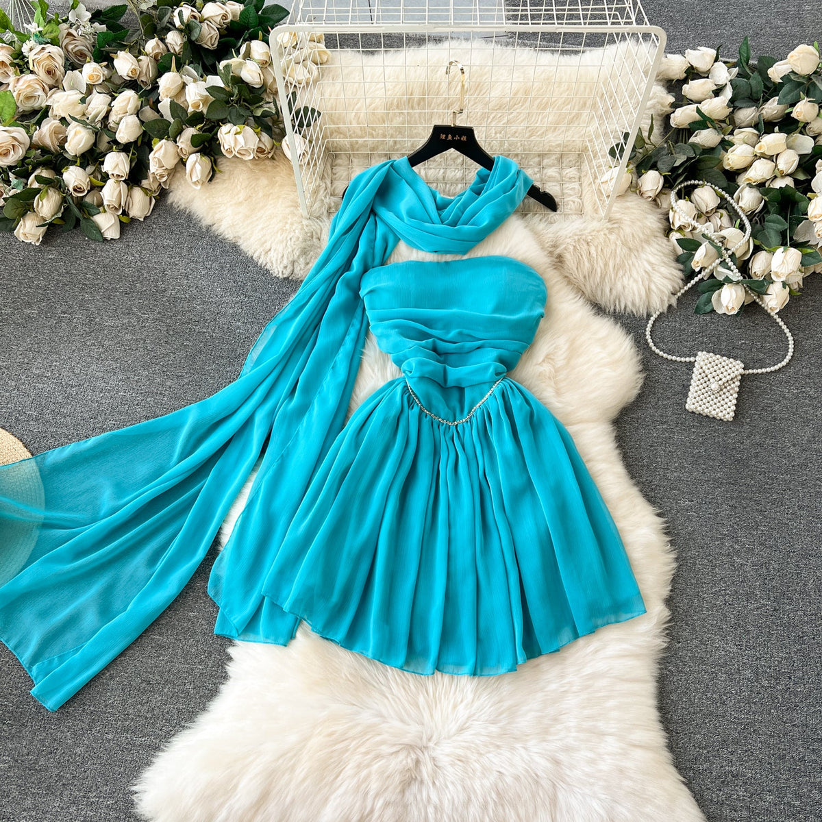 High-end Pleated Blue Dress with Ribbon