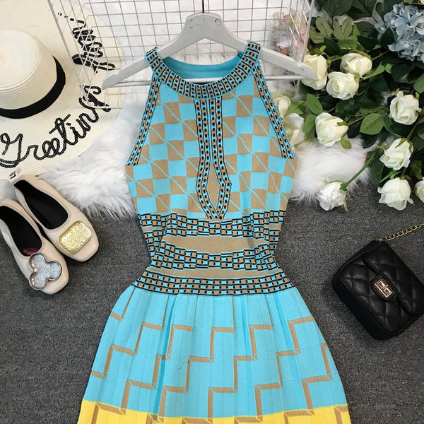 Sleeveless Knit Dress With Geometric Checkered Neck