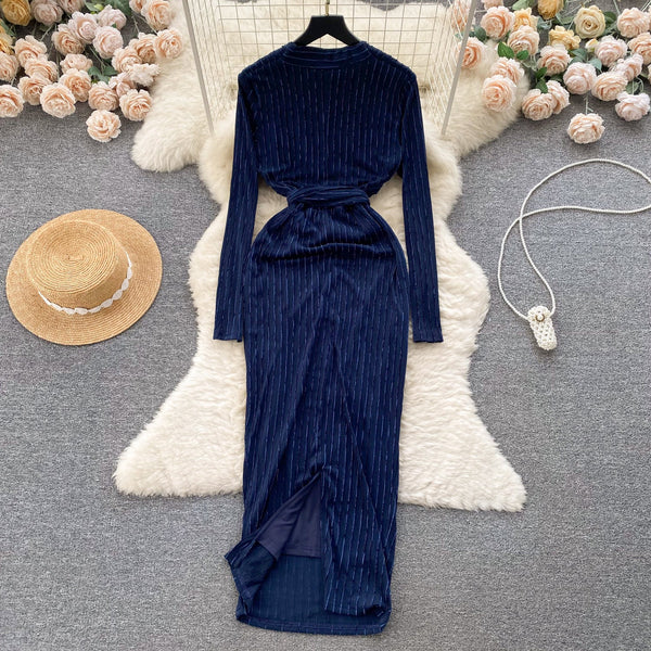 V-neck Solid Color Lace-up Dress