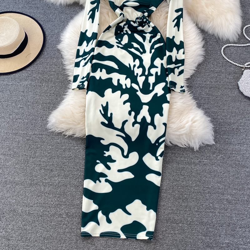 Backless Stretchy Long-sleeve Printed Dress