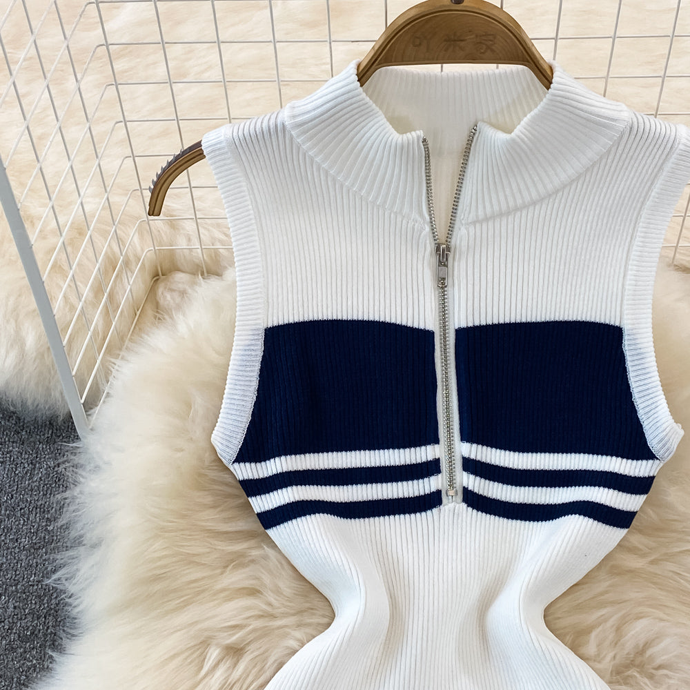 Polo Collar Striped Zipped Knitted Dress