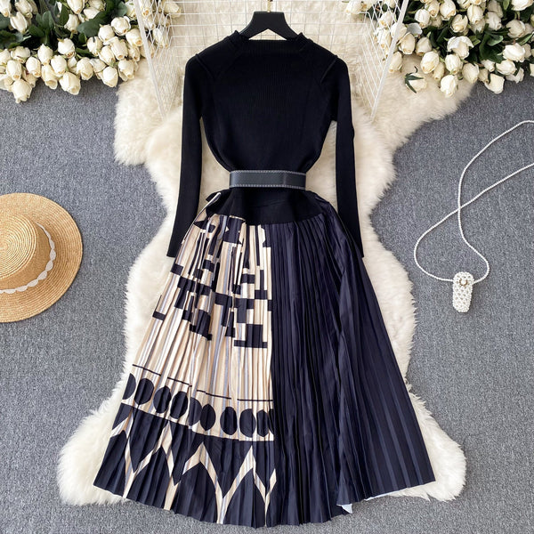 Lace-up Printed Pleated Knitted Dress