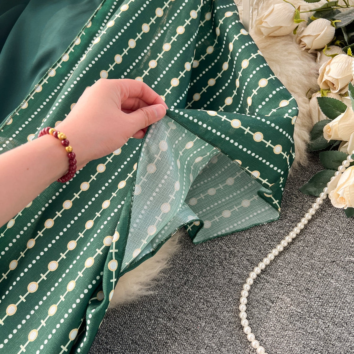 Sleeveless Dress&Printed Wrap 2Pcs