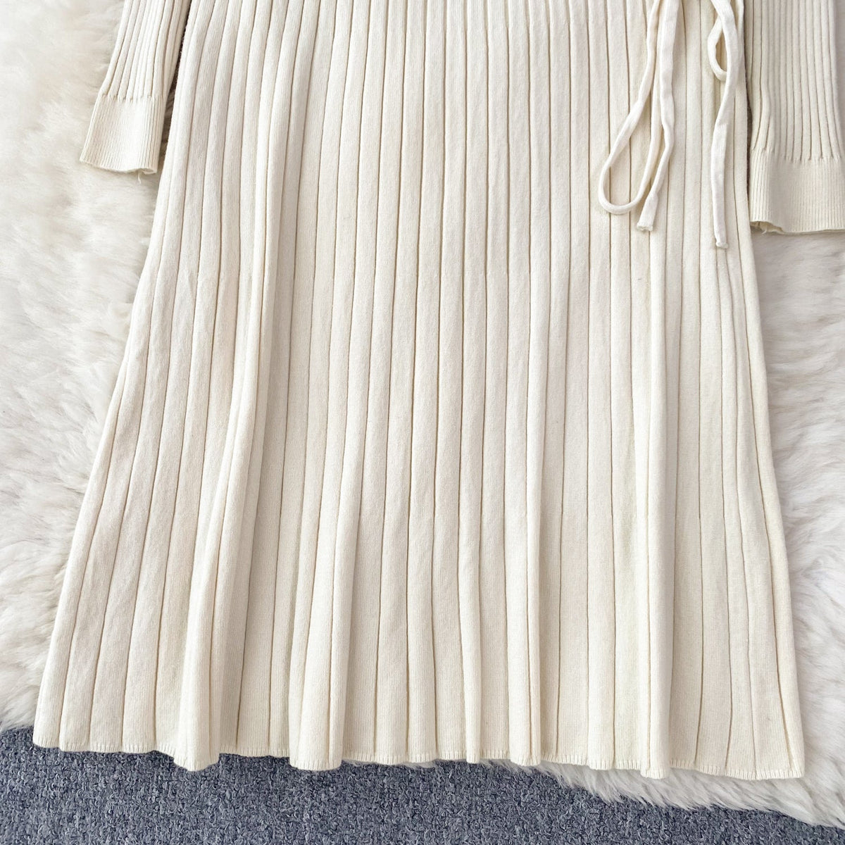Solid Color Slim-fitting Knitted Dress
