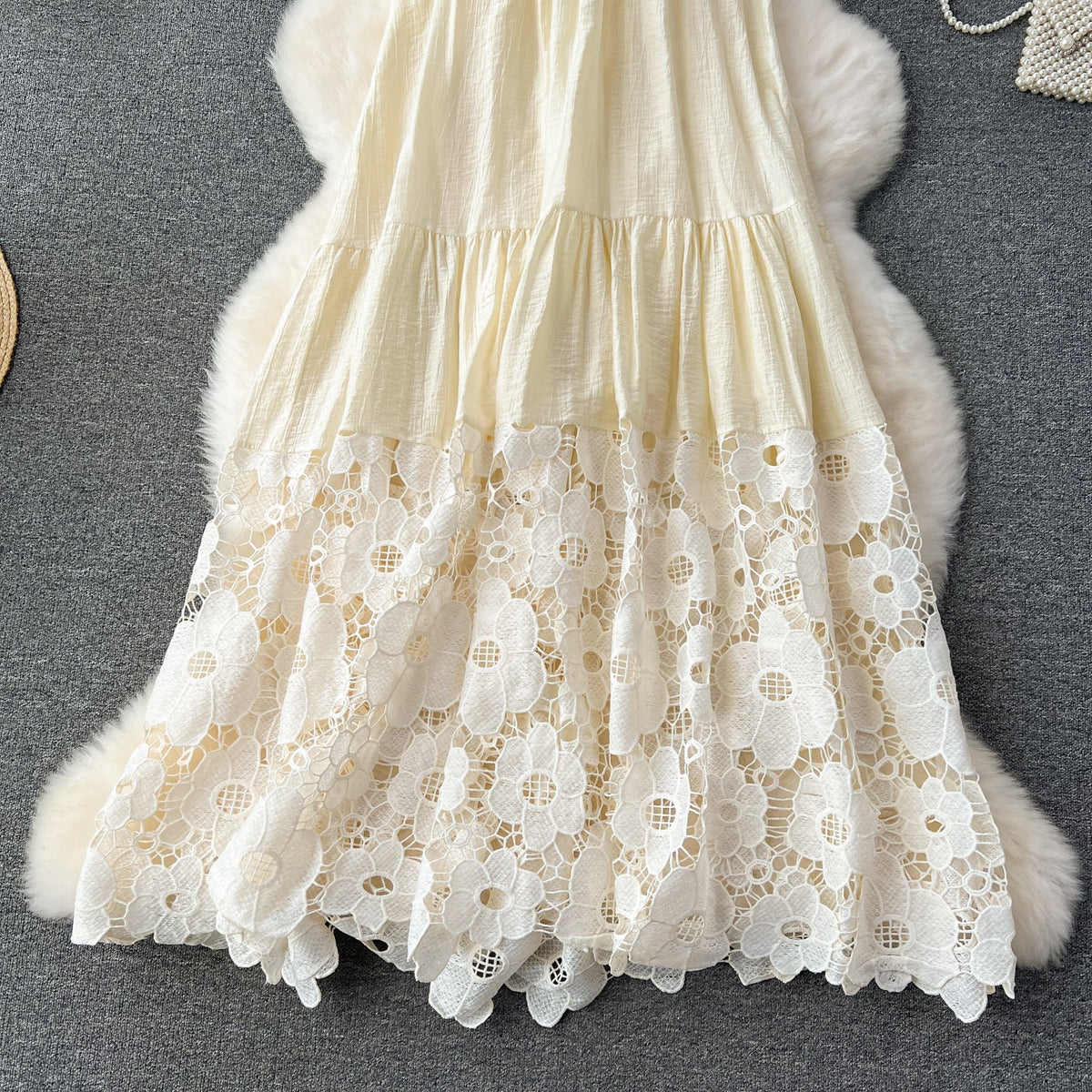 Niche Embroidered Lace-up Halter Dress