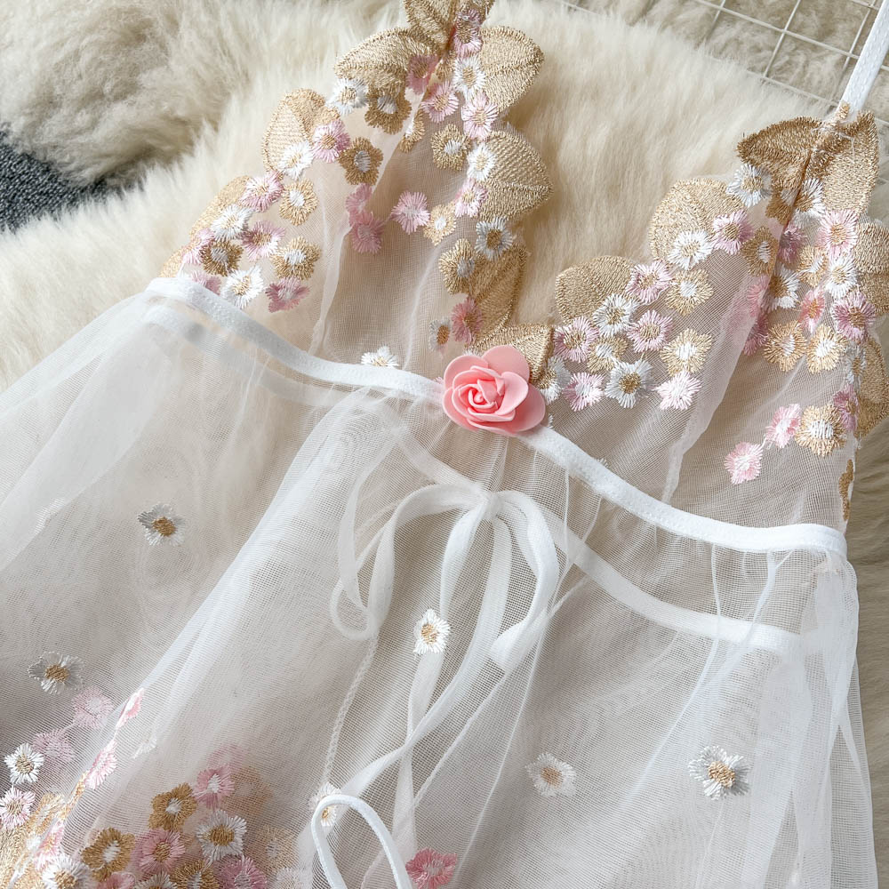 Sweet Lace Patchwork Embroidered Poncho Dress