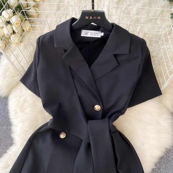 Vintage Lapeled Lace-up Black Dress