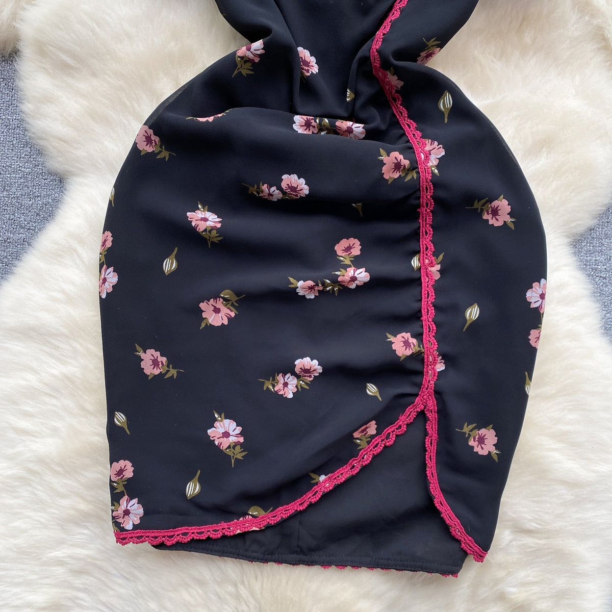 Sweetie Lace Trim Floral Cheongsam