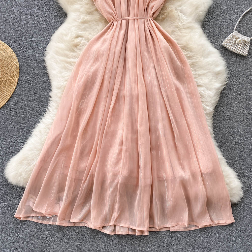 Pembe Volanlı Şifon Elbise