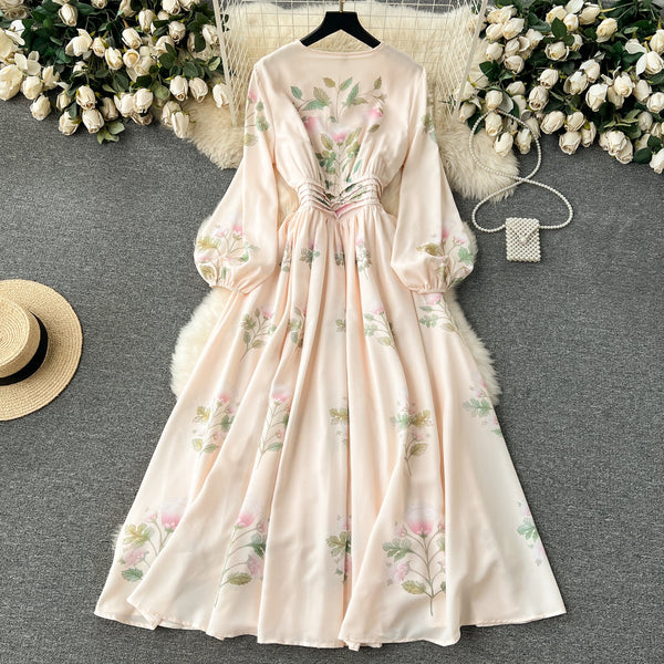 Courtly Pleated Floral Printed Dress
