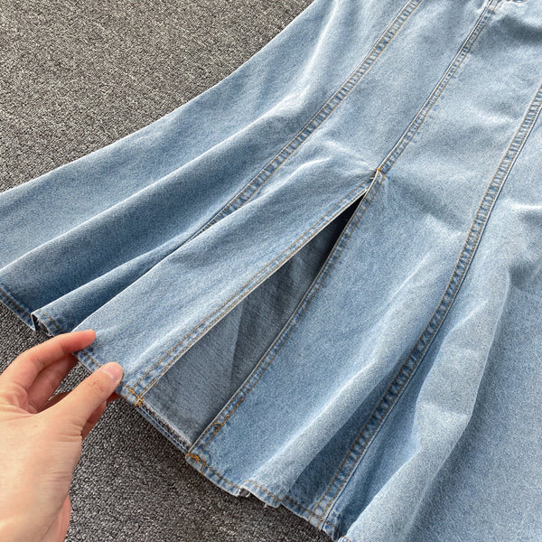 Denim V-yaka Düğmeli Bel Elbisesi