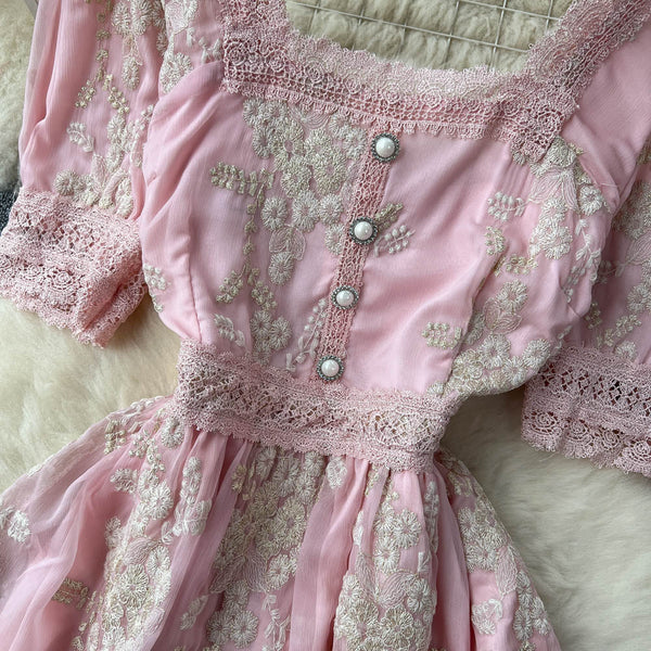 Vintage Embroidery Pink Princess Dress