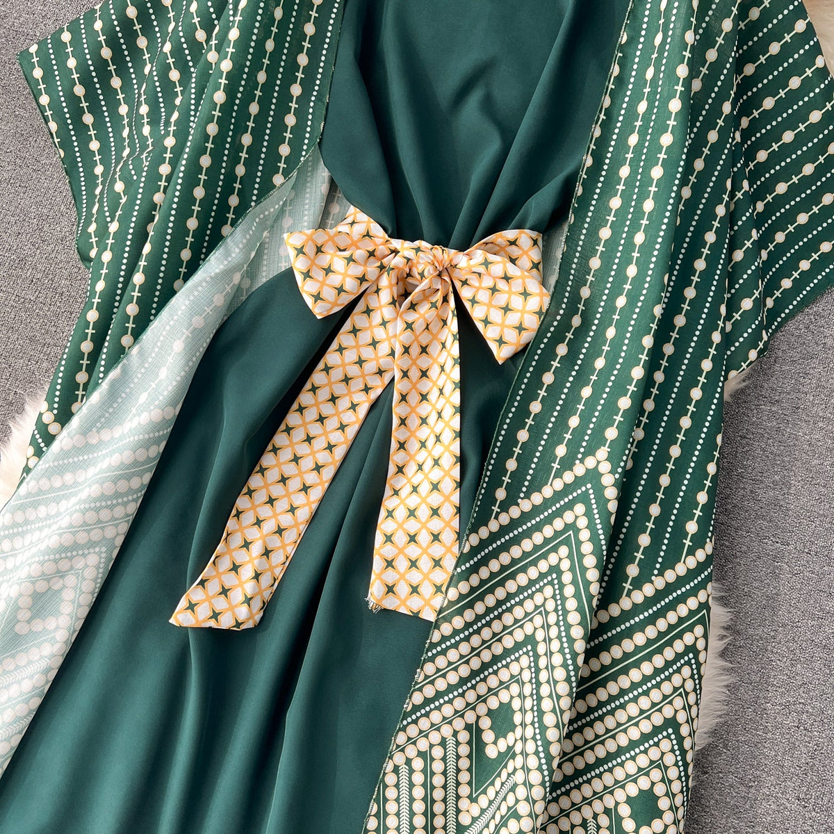 Sleeveless Dress&Printed Wrap 2Pcs