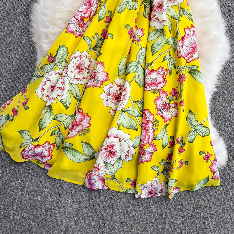 Waist-slimming V-neck Floral Chiffon Dress