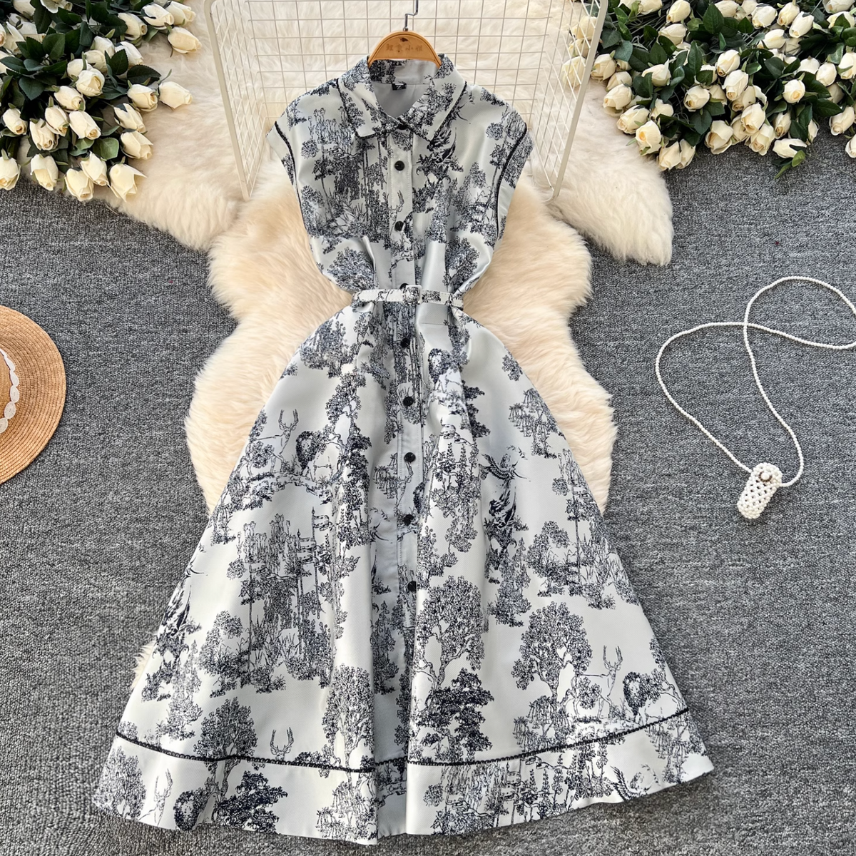 Ink Painting Jacquard Sleeveless Dress