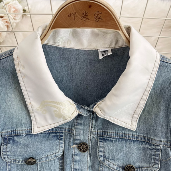 Chic Lapeled Denim Dress with Belt