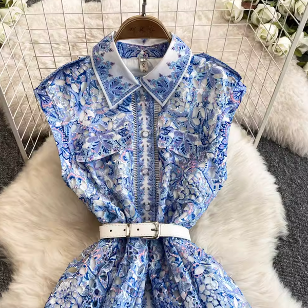 Lapeled Floral Embroidered Sleeveless Dress