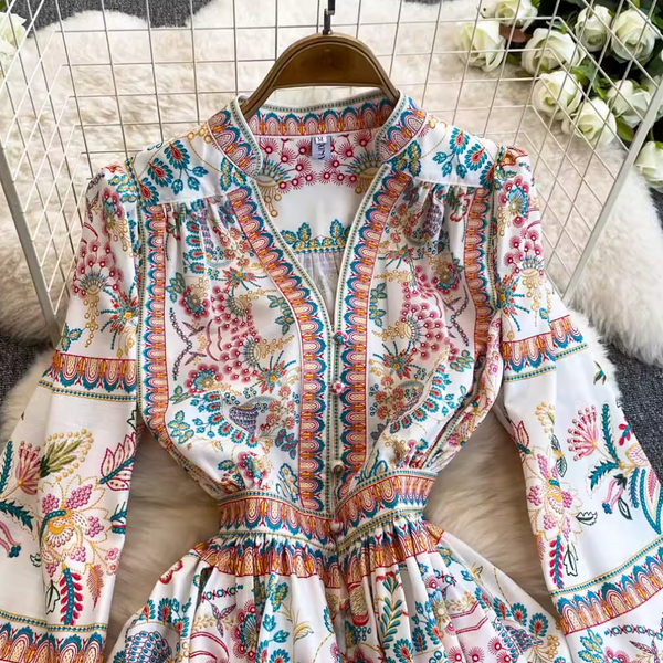 Courtly V-neck Floral Printed Dress