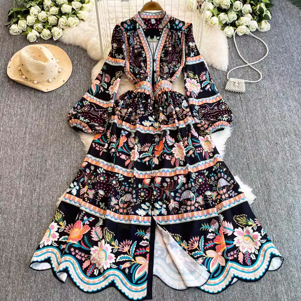 Courtly V-neck Floral Printed Dress