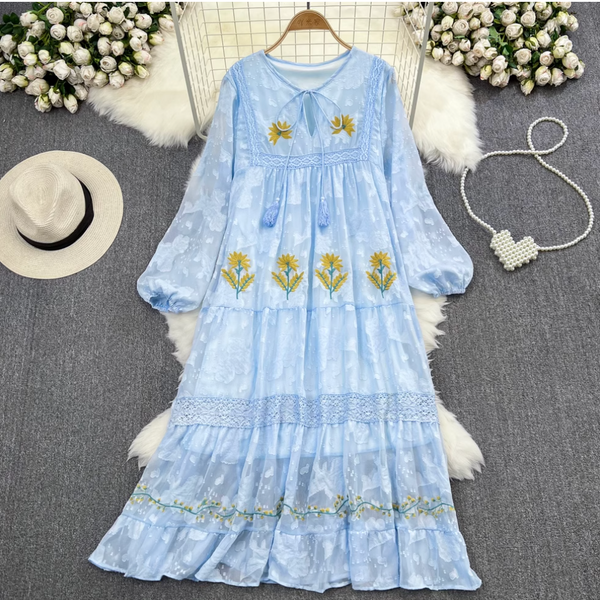 Loose-fit Flower Embroidered Dress