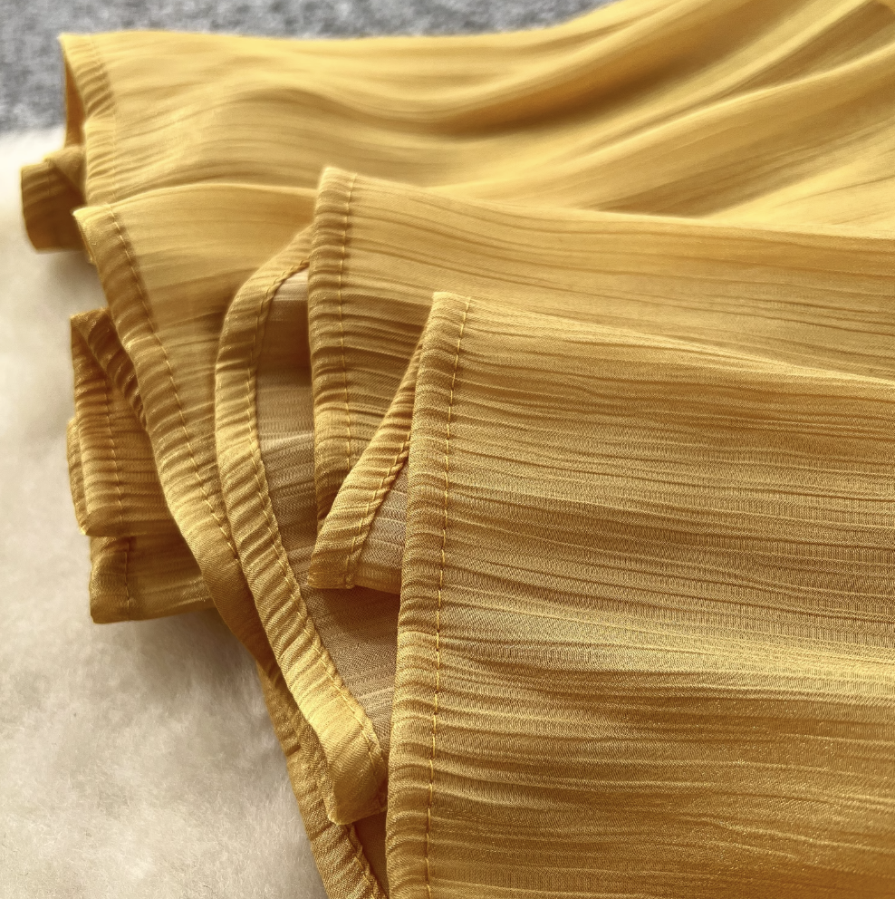 Solid Color Ruffled Glossy Dress
