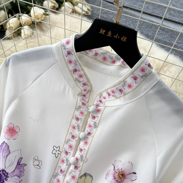 Vintage Flared Sleeve Floral Dress
