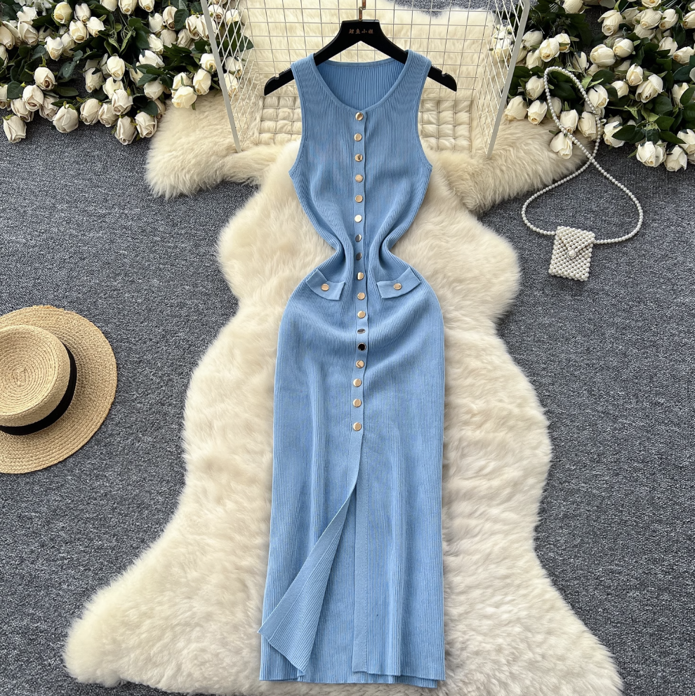 Sleeveless Single-breasted Knitted Dress