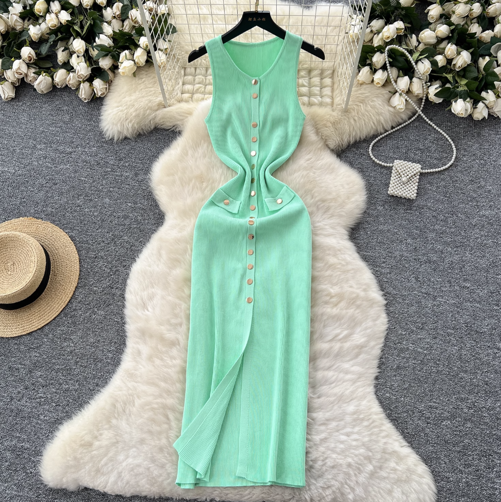 Sleeveless Single-breasted Knitted Dress
