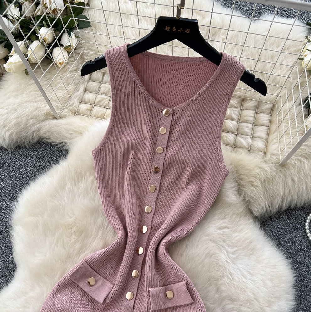 Sleeveless Single-breasted Knitted Dress