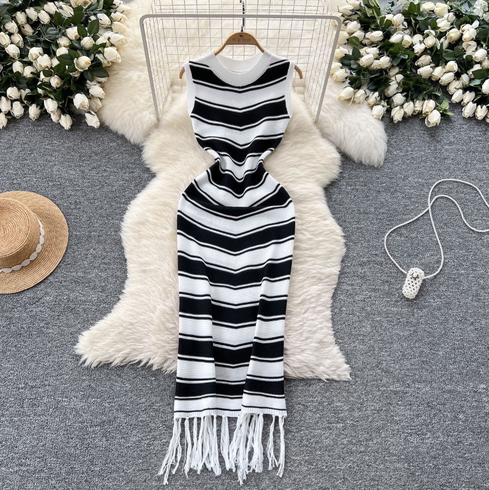 Color-blocking Striped Knitted Dress