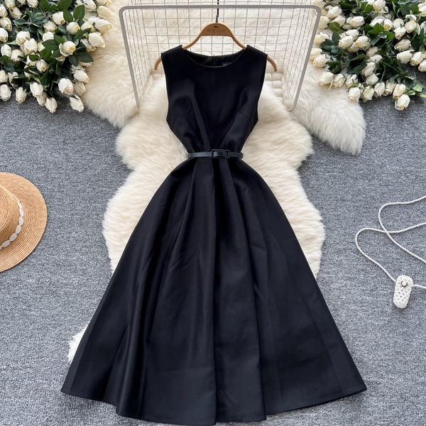 High-end Sleeveless Dress with Belt