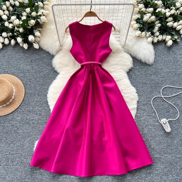 High-end Sleeveless Dress with Belt