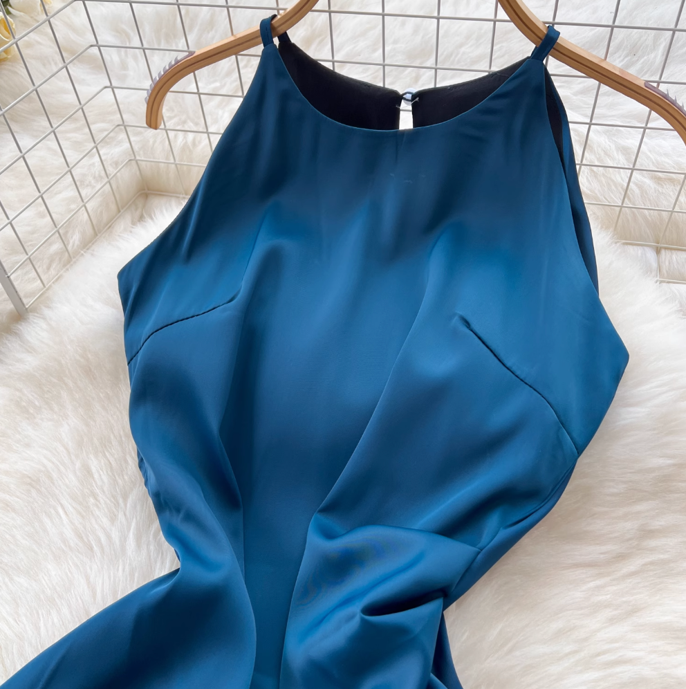 High-end Fishtail Satin Halter Dress
