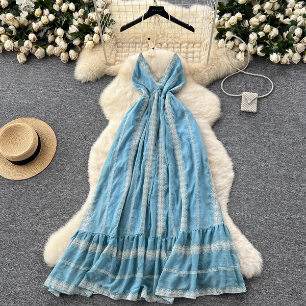 Vintage Wather Embroidered Halter Dress