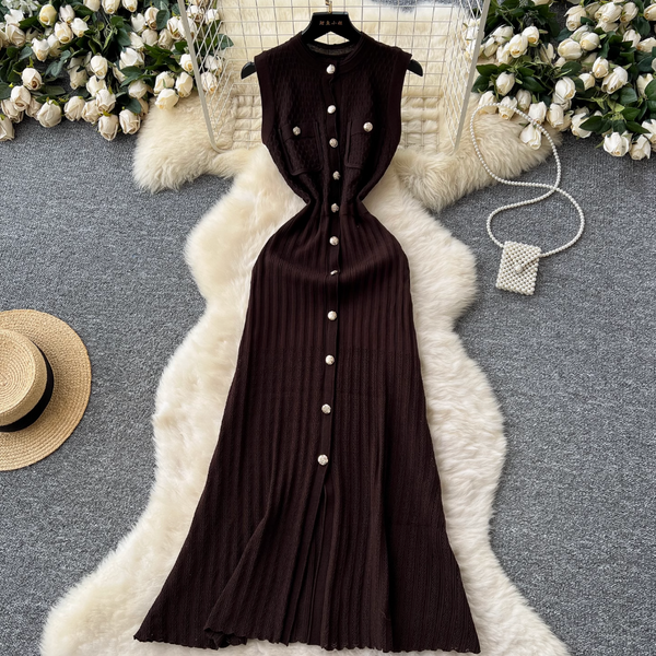 Round Collar Sleeveless Knitted Dress