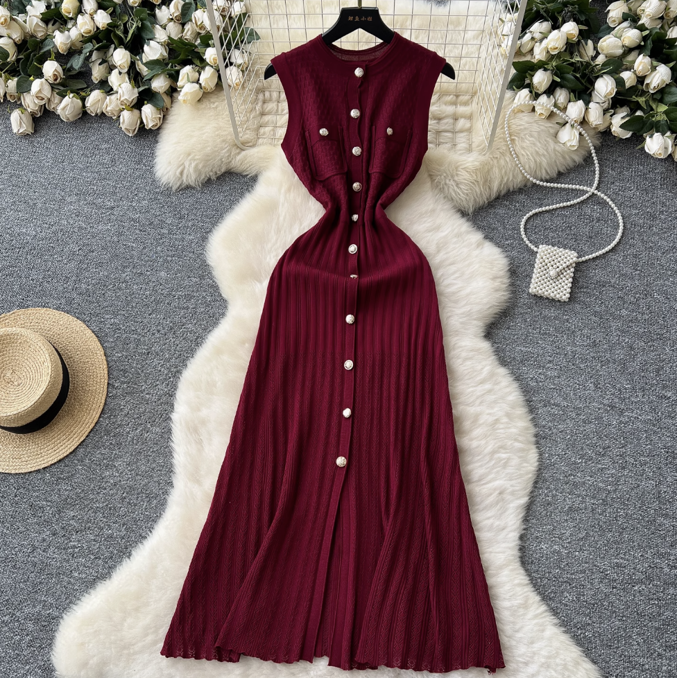 Round Collar Sleeveless Knitted Dress