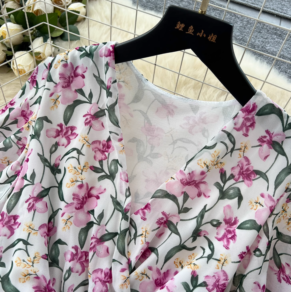 French Style V-neck Floral Dress