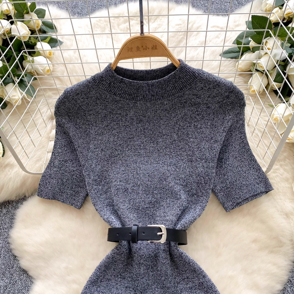 Elegant Gray Knitwear Dress with Belt
