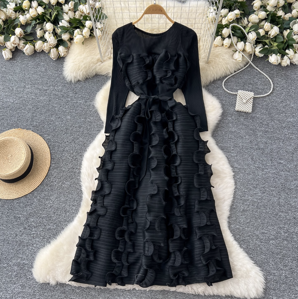 Round Collar Lace-up Ruffled Dress