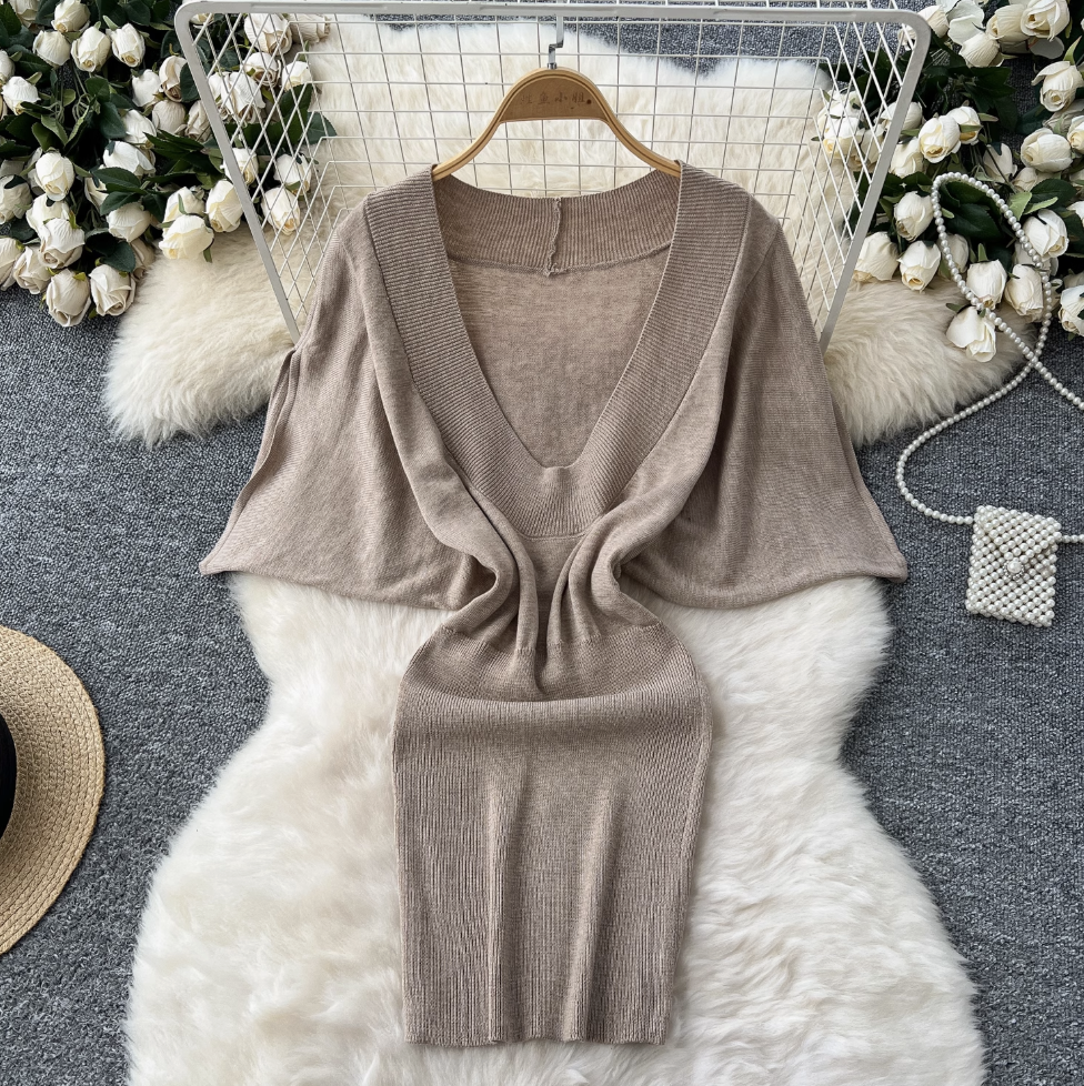 Deep V-neck Outwear Knitted Dress