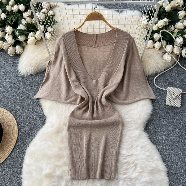 Deep V-neck Outwear Knitted Dress