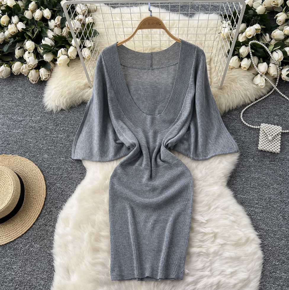 Deep V-neck Outwear Knitted Dress