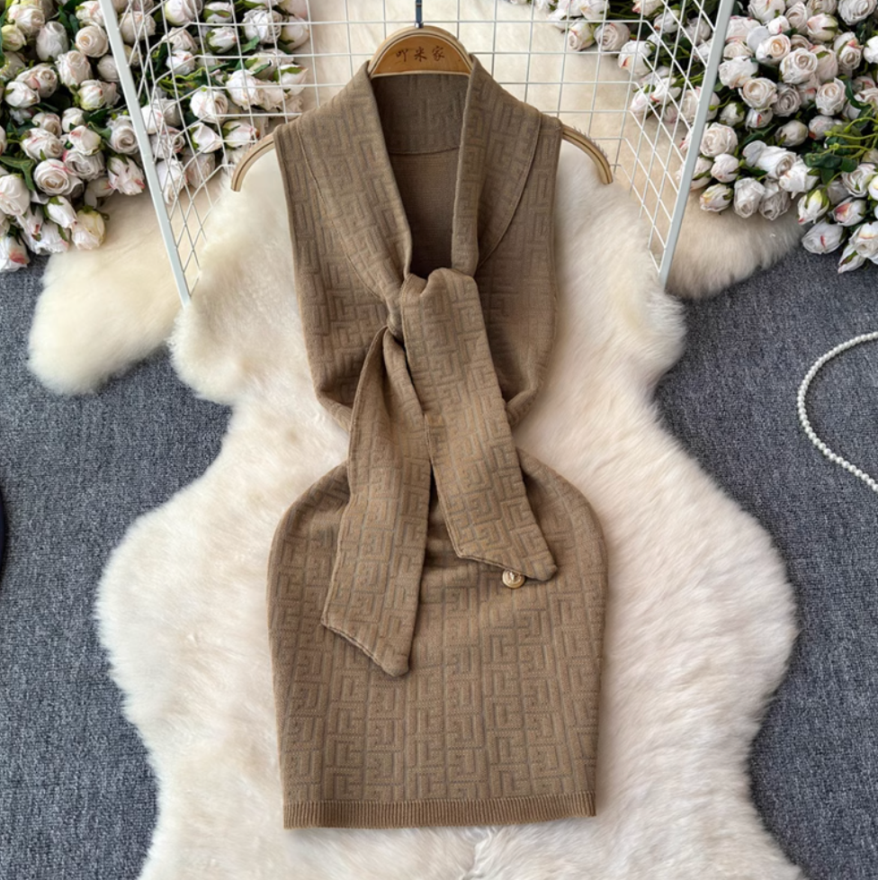 Vintage Sleeveless Labyrinth Knitted Dress