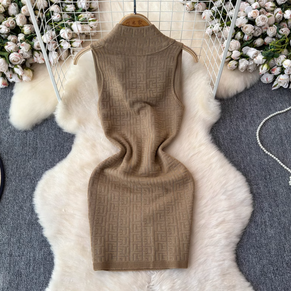 Vintage Sleeveless Labyrinth Knitted Dress