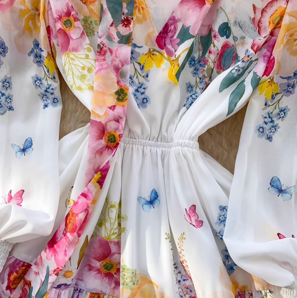 Deep V-neck Floral Dress with Ribbon