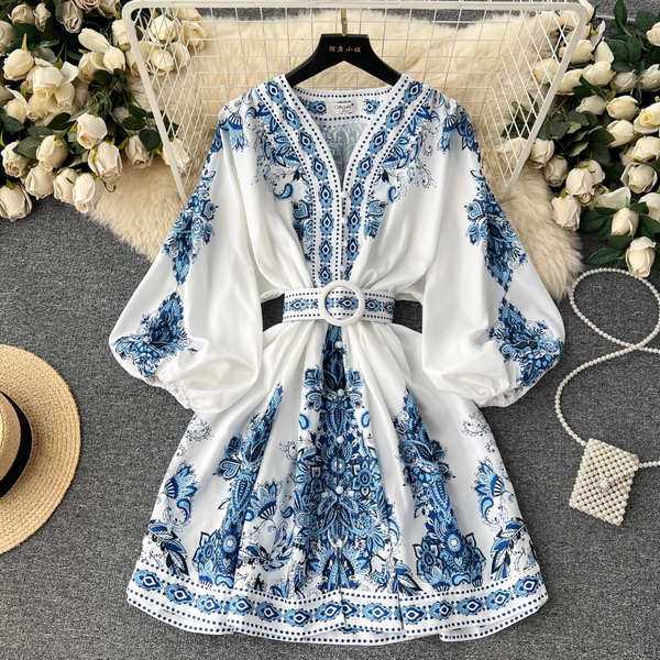 Courtly V-neck Floral Printed Dress
