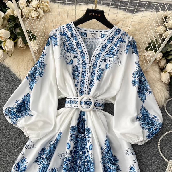 Courtly V-neck Floral Printed Dress