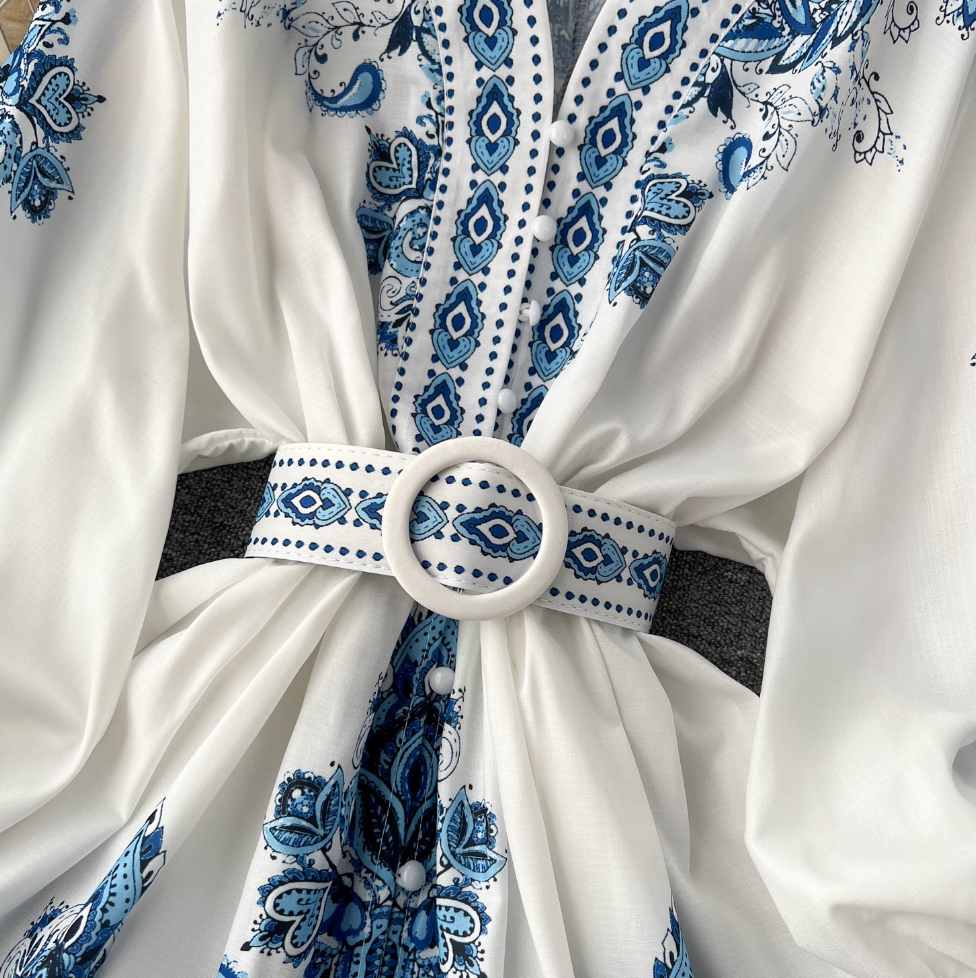 Courtly V-neck Floral Printed Dress