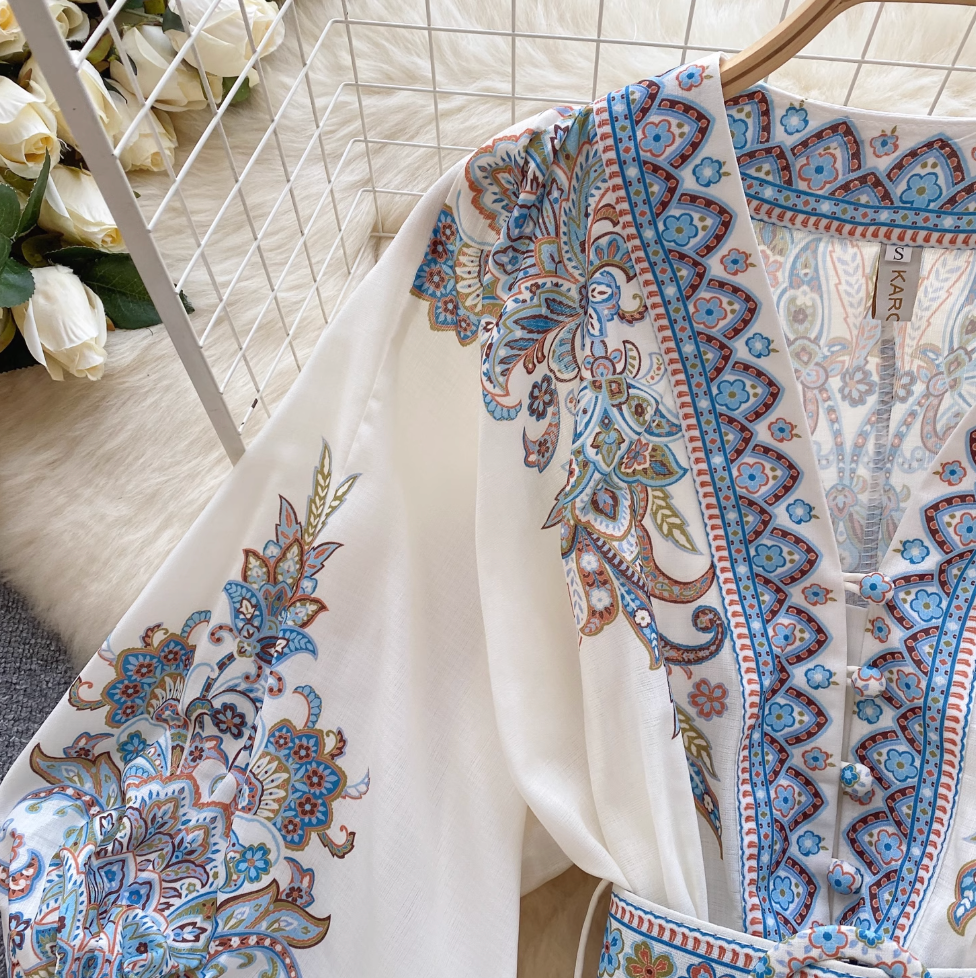 Courtly Puffy Sleeve Floral Printed Dress