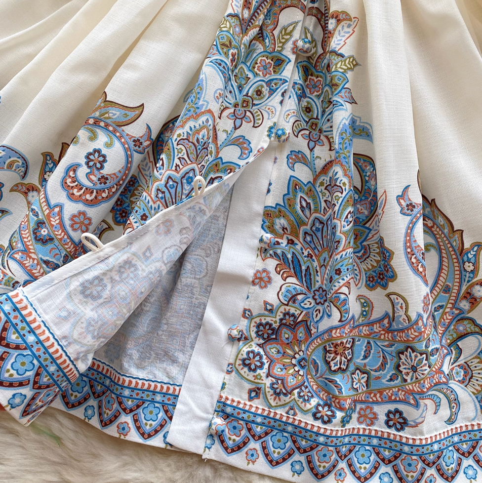 Courtly Puffy Sleeve Floral Printed Dress